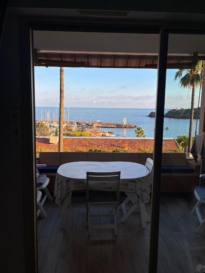 Appartement Avec Vue Mer Et Piscine 테울쉬르메르 외부 사진